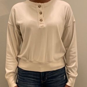 American Eagle sweater